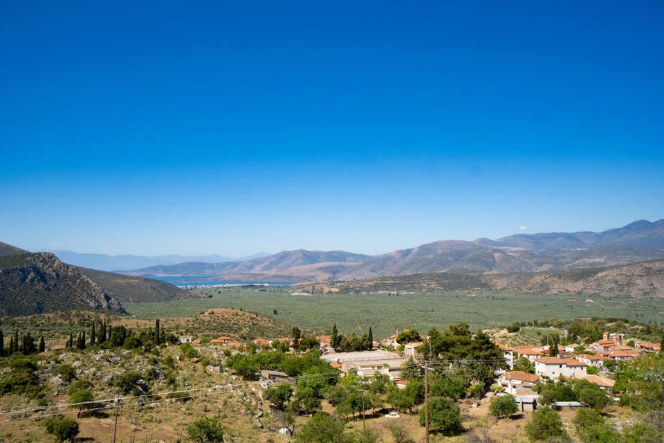 άγνωστο χωριό στον Παρνασσό