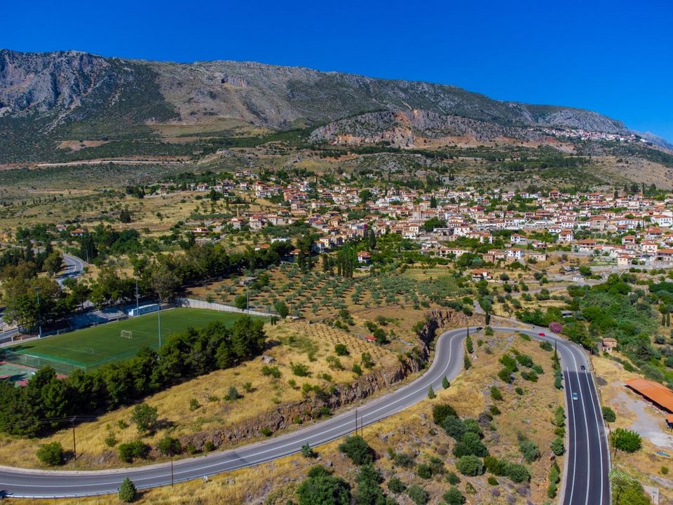 άγνωστο χωριόστον Παρνασσό 