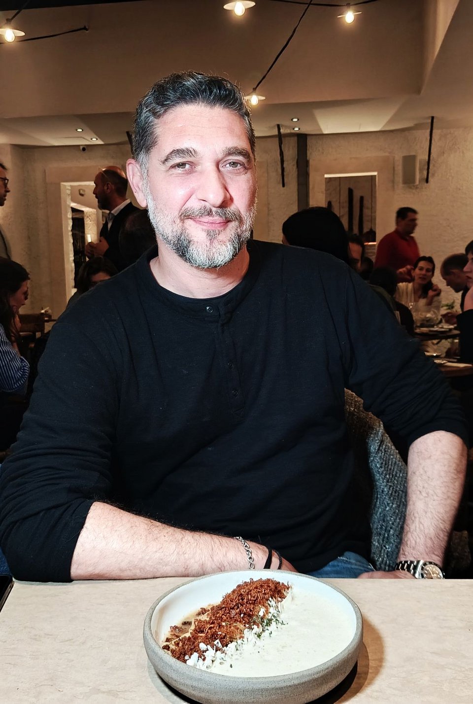 Δειπνήσαμε στο Cinapos με τον Πάνο Ιωαννίδη από το Master chef