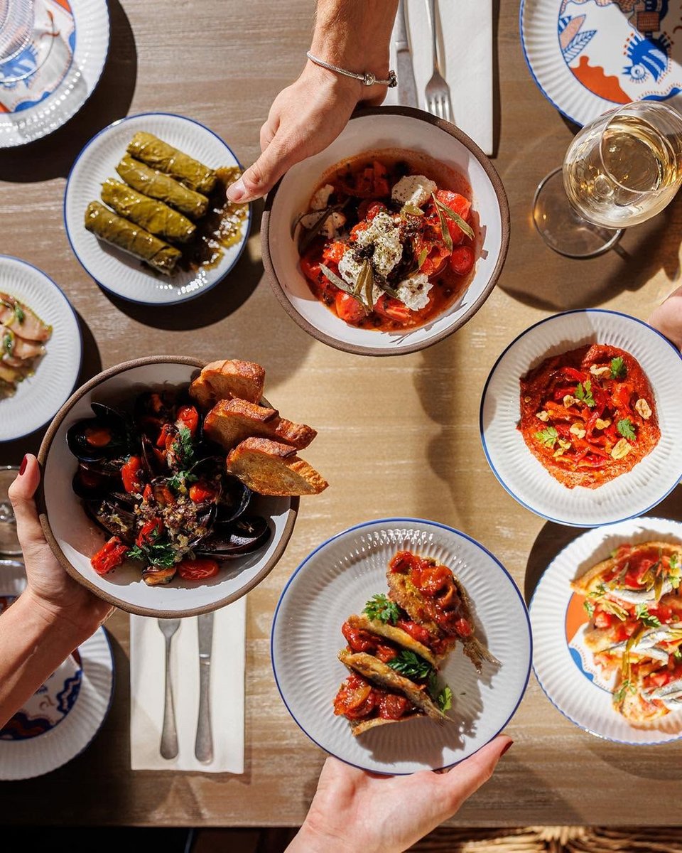 Cinapos φάγαμε μαζί με τον Πάνο Ιωαννίδη στο Cinapos 