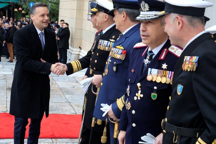 Ο δήμαρχος ΑΘηναίων, Χάρης Δούκας