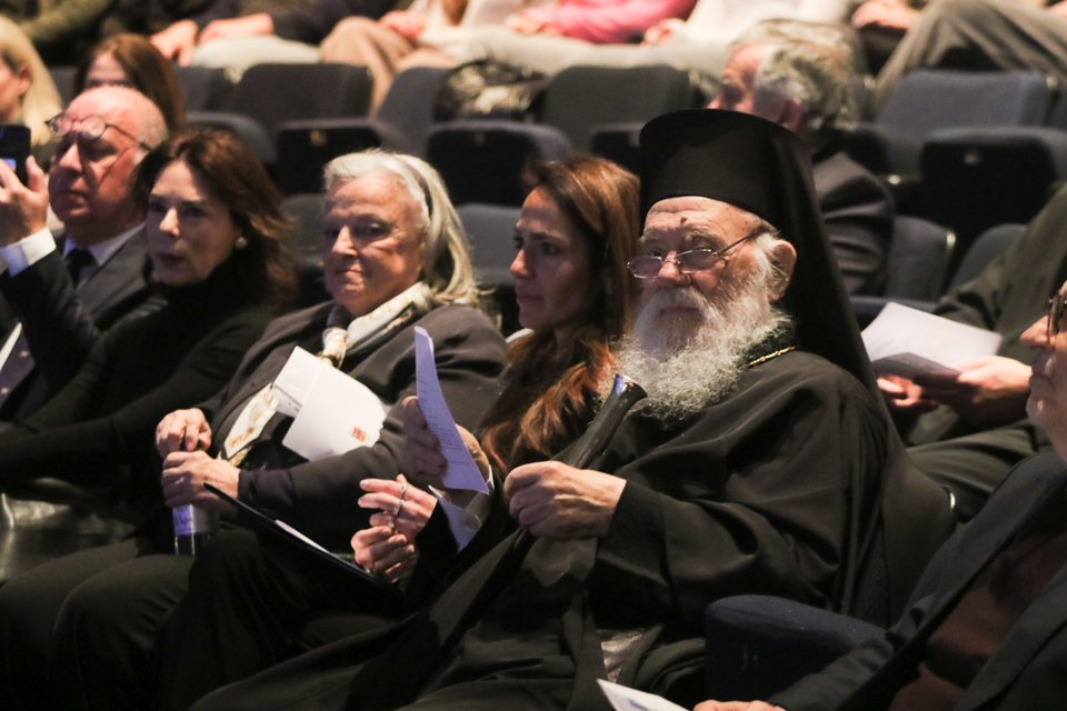 Δόμνα Μιχαηλίδου, Αρχιεπίσκοπος Ιερώνυμος