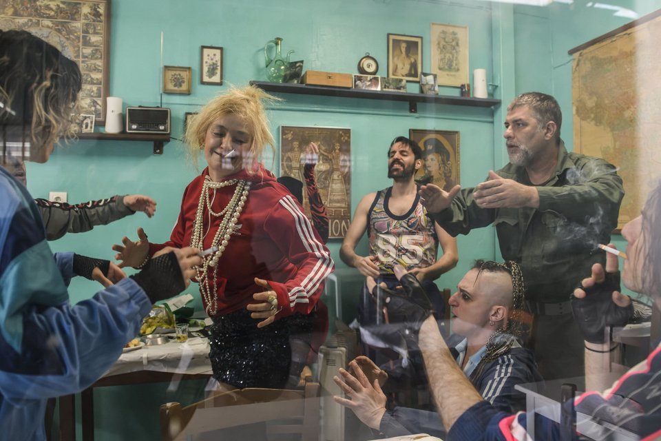 Βασίλης Μπισμπίκης, Λένα Κιτσοπούλου, Στέλιος Τυριακίδης, Αλέξανδρος Κουκιάς, Αναστασία Δέλτα, Γιάννης Κατσιμίχας, Λευτέρης Αγουρίδας, Ελένη Γεωργακοπούλου