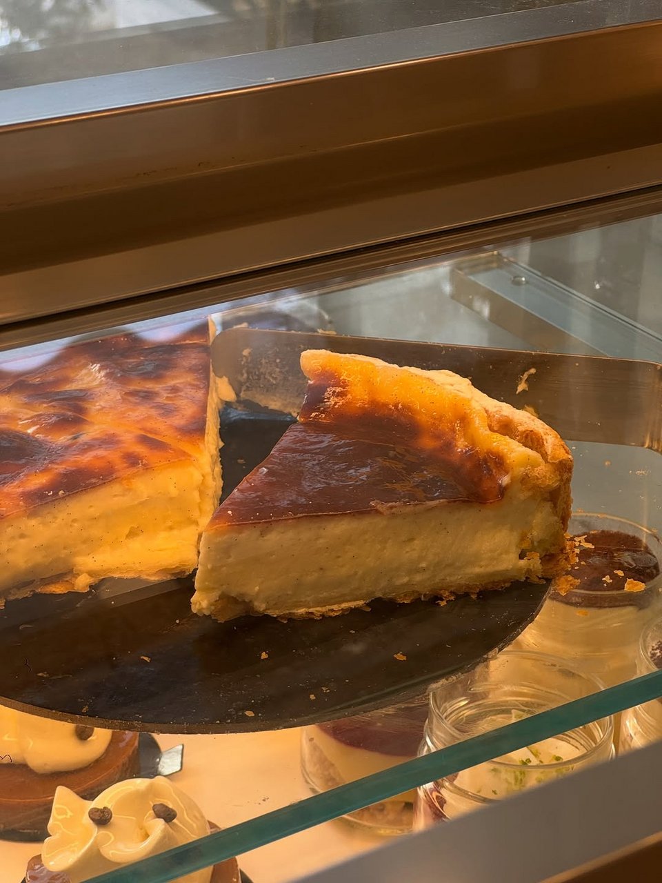 Φωτογραφία: ks.dines via ﻿deuxamisboulangerie/Instagram