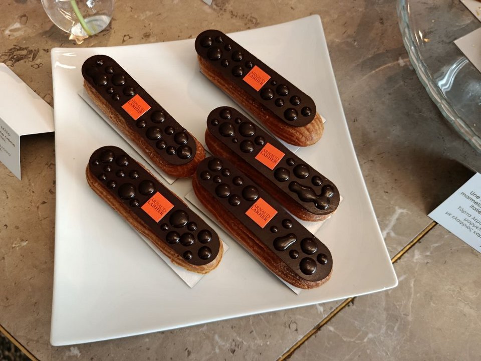 Τα εκλέρ που δημιούρησε ο Arnaud Larher στο brunch του Athenee