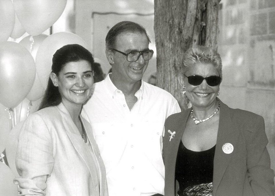 Μαρινέλλα έκανε παιδί εκτός γάμου 