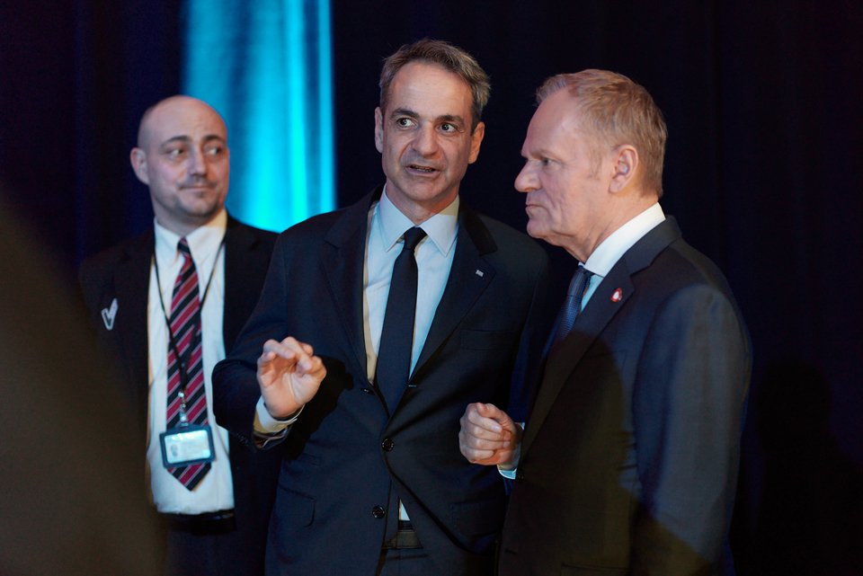 Ο Κυριάκος Μητσοτάκης με τον Ντόναλντ Τουσκ