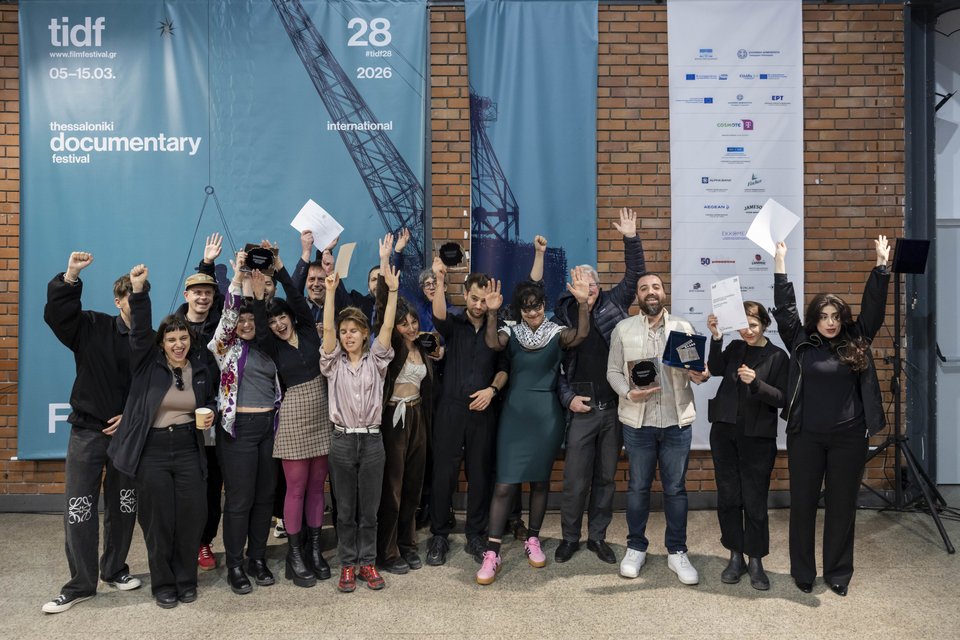 Τρεις ταινίες βραβεύτηκαν με τους Χρυσούς Αλέξανδρους των διαγωνιστικών τμημάτων. Τον Χρυσό Αλέξανδρο του Διεθνούς Διαγωνιστικού απέσπασε το ντοκιμαντέρ Λύτρωση του Μίχαου Μάρτσακ, το οποίο μπαίνει αυτόματα στη λίστα προεπιλογής για το επόμενο Βραβείο Όσκαρ Καλύτερου Ντοκιμαντέρ. Τον Χρυσό Αλέξανδρο του διαγωνιστικού τμήματος Newcomers κέρδισε το ντοκιμαντέρ Δεν κοστίζει τίποτα της Μαίρης Μπουλή, ενώ τον Χρυσό Αλέξανδρο του διαγωνιστικού τμήματος Film Forward απέσπασε η ταινία Dear Future της Χριστιάνας Χειραναγνωστάκη