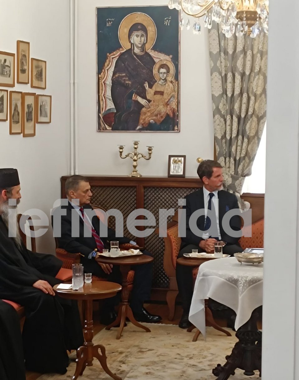 Ο Αλκιβιάδης Στεφανής με τον Παύλο Ντε Γκρες στο Άγιον Όρος