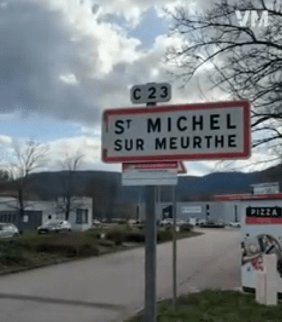 Το γαλλικό χωριό Σεν-Μισέλ-σιρ-Μερτ / Φωτογραφία: FB