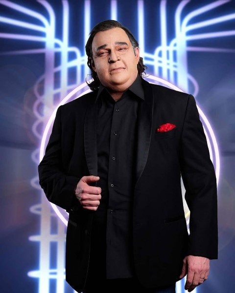 Ο Μπόρις Χριστόφ ως Βασίλης Καρράς / Φωτογραφία: Instagram