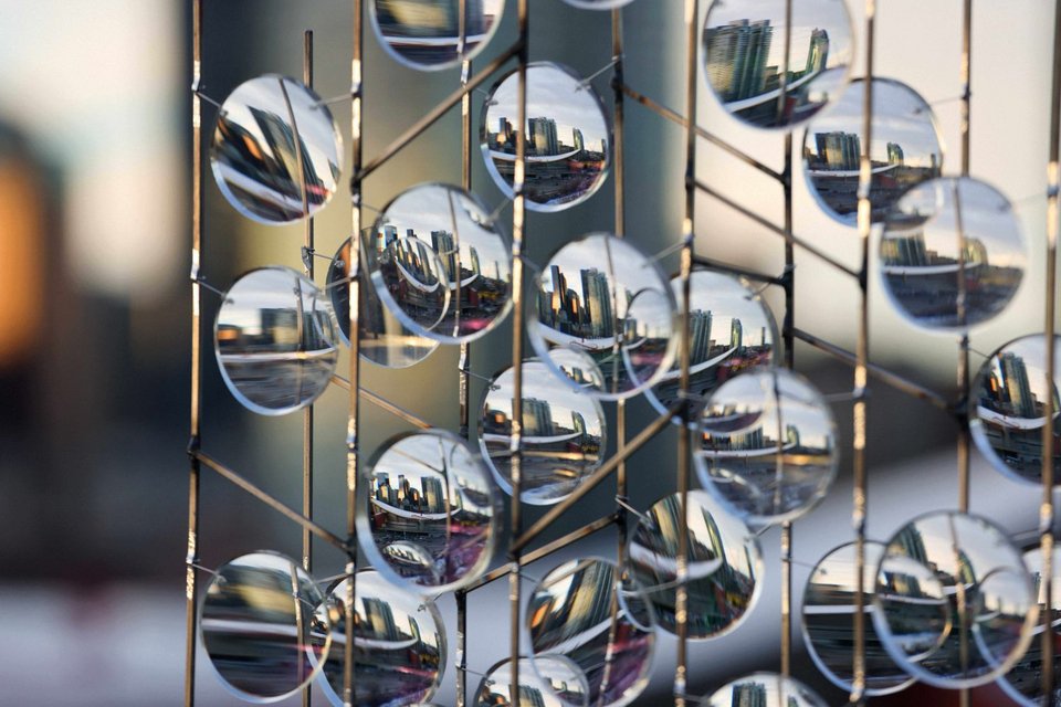 Η πρόταση επιλέχθηκε ομόφωνα από την Επιτροπή Αξιολόγησης ανάμεσα σε πάνω από 410 προτάσεις απ’ όλον τον κόσμο