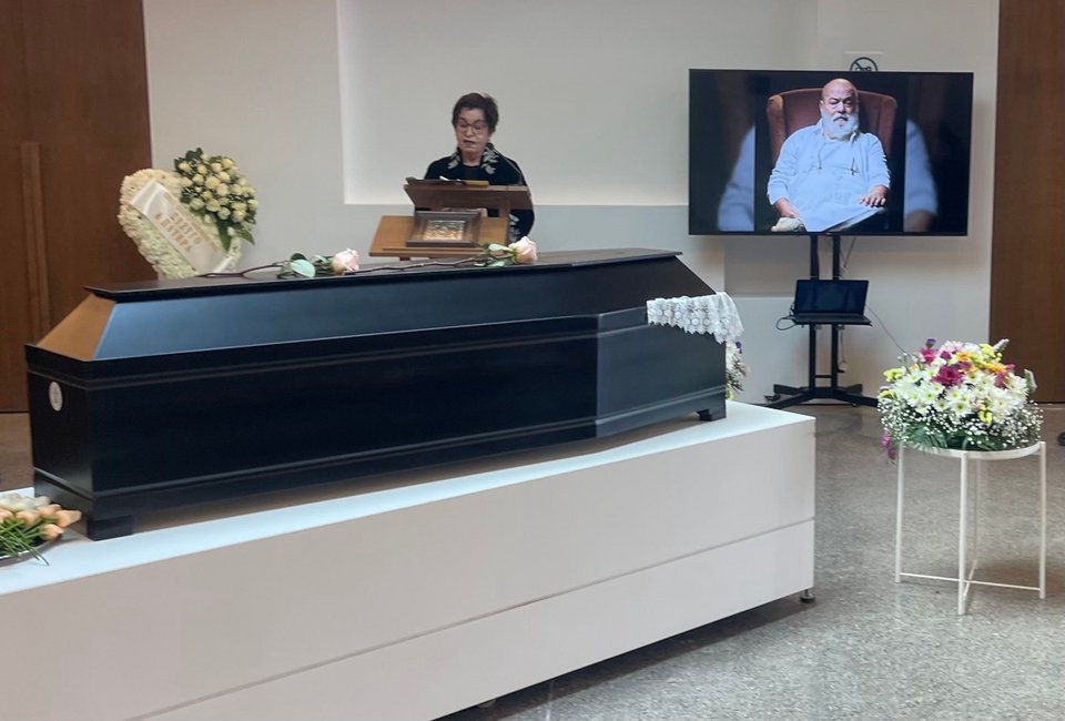 Στην κηδεία του Χρήστου Βαλαβανίδη