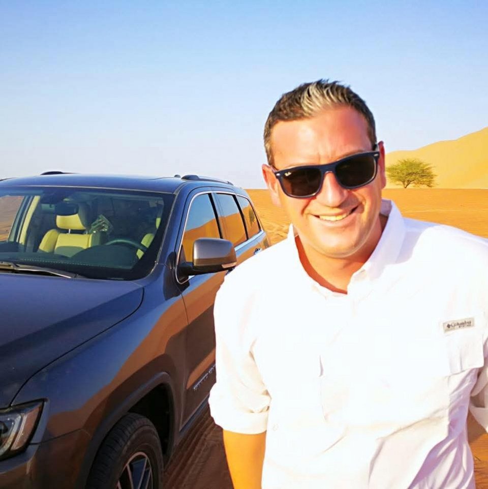 Η επαγρύπνηση είναι δεδομένη, όπως εξηγεί στο iefimerida o Μανώλης Χρυσουλάκης, κάτοικος του Σουλτανάτου τα τελευταία χρόνια, αλλά οι πολίτες της χώρας αισθάνονται ασφαλείς