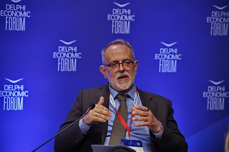 Ο καθηγητής Μανώλης Πλειώνης 