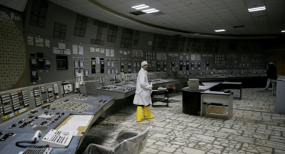 Τέσσερις δεκαετίες αργότερα, το ερώτημα που ταλανίζει τον ιστότοπο New Scientist παραμένει και είναι απλό: είναι πλέον ασφαλές το Τσερνόμπιλ; / ΑΡ