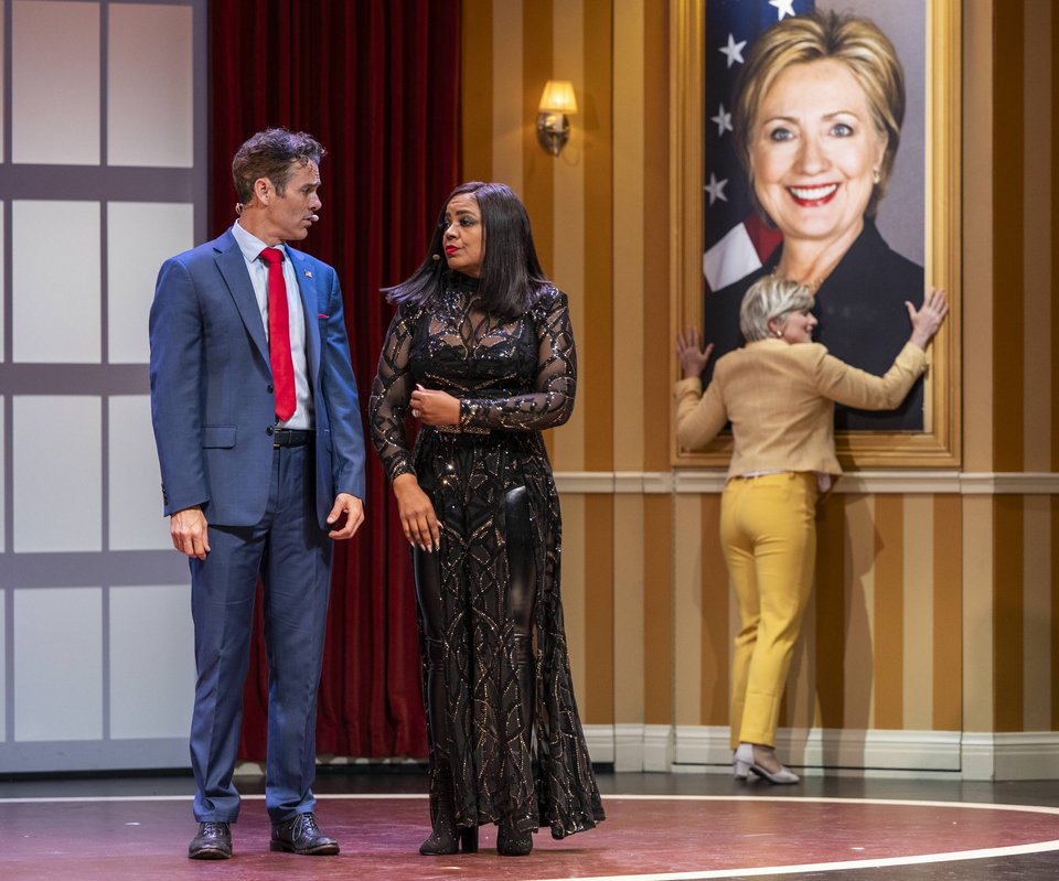 Το μεγαλύτερο μέρος του έργου γράφτηκε κατά τη διάρκεια της πανδημίας, όταν η επαγγελματική δραστηριότητα είχε παγώσει και ο ίδιος βρέθηκε στο σπίτι με τα παιδιά του / 44