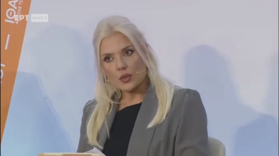 Εύα Ρέντζου﻿ 