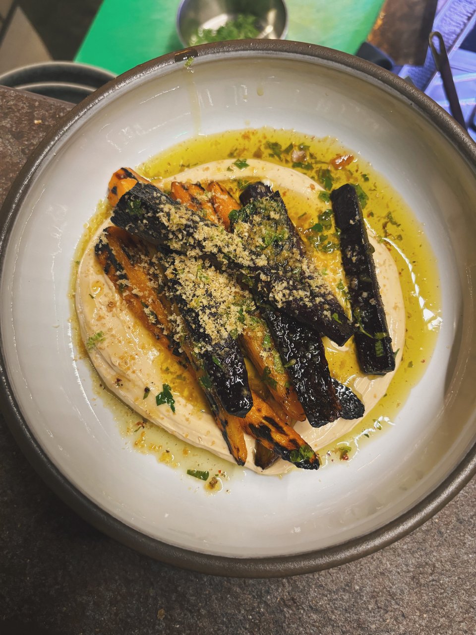 Καρότο με φυστικοβούτυρο / Φωτογραφία: Μάνος Λειβαδάρος/iefimerida