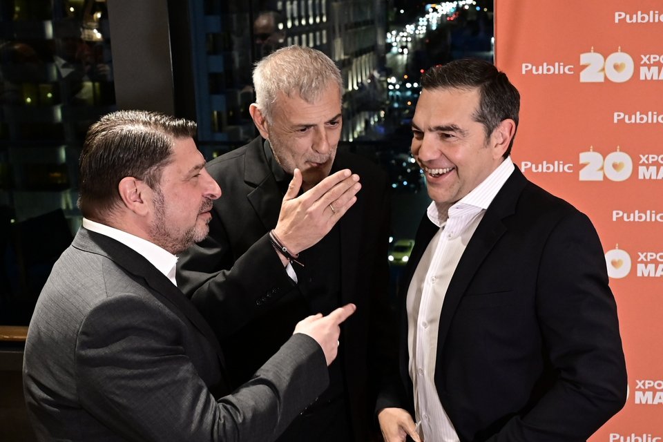 Νίκος Χαρδαλιάς, Γιάννης Μώραλης και Αλέξης Τσίπρας στην παρουσίαση του βιβλίου του Λεωνίδα Μακρή «Γιάννης Μπουτάρης: η πολιτική αλλιώς» / Eurokinissi