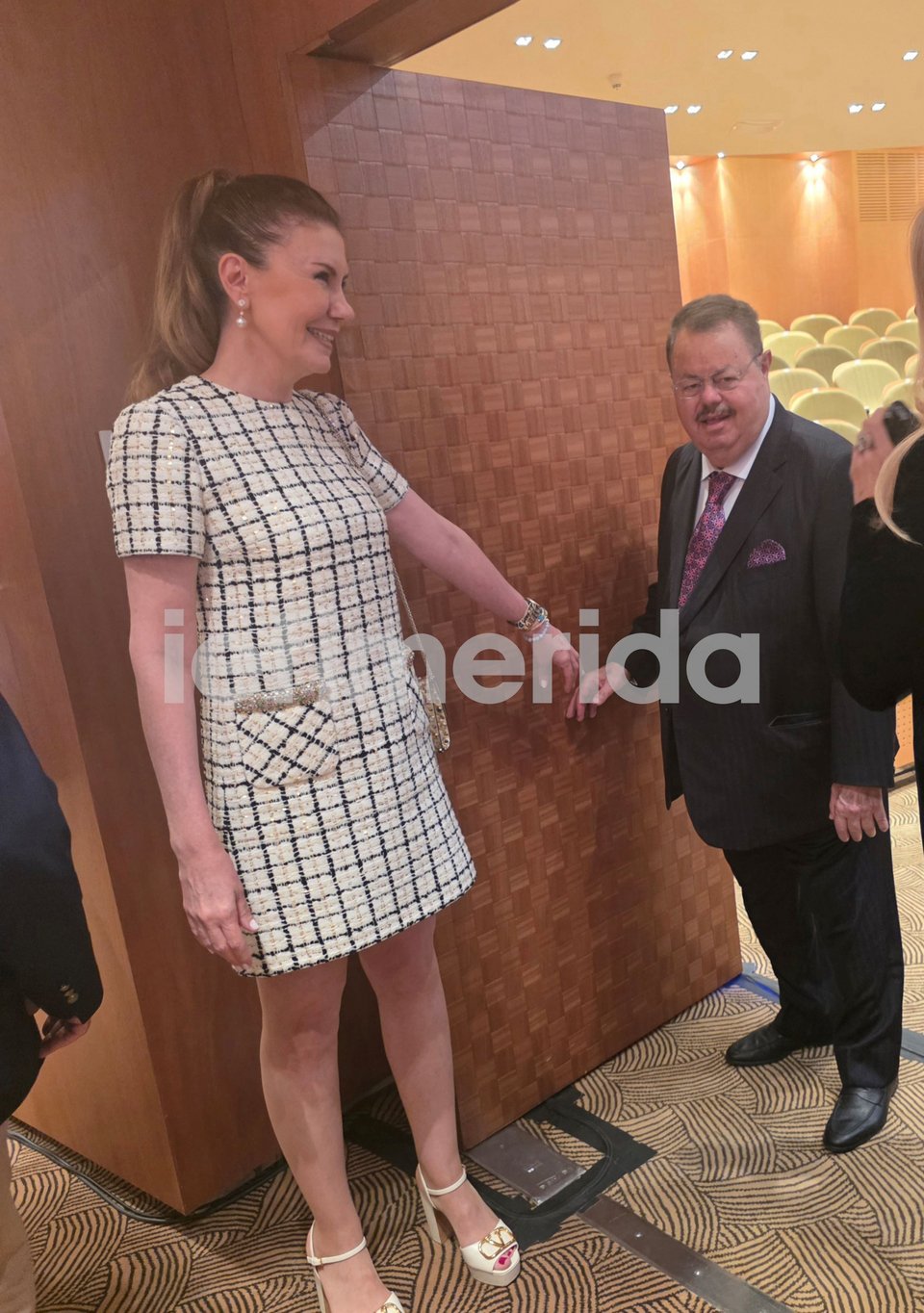 Ταουφίκ και Χάλα Χούρι στα εγκαίνια του προξενείου του Μονακό στην Αθήνα 