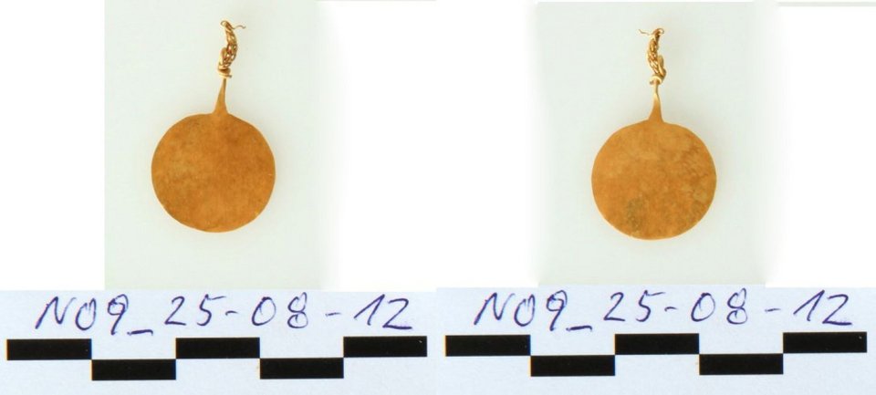 Χρυσό δισκοειδές περίαπτο. Μουσείο Αίγινας 