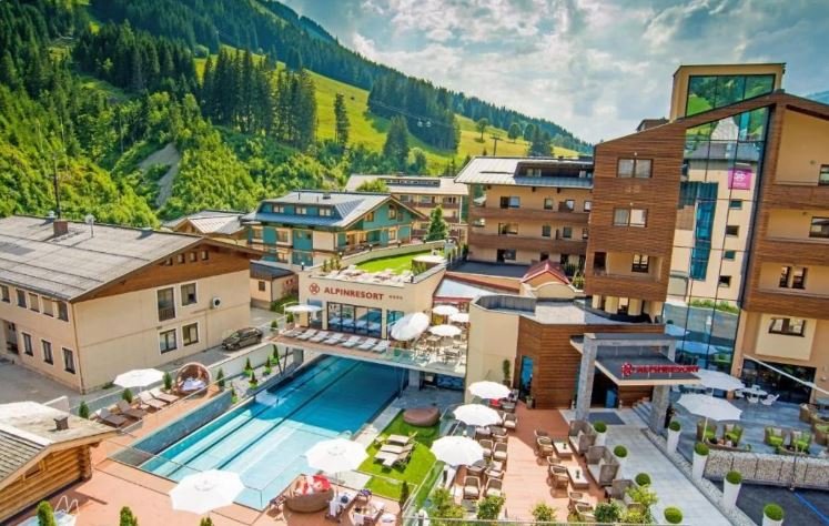 Alpinresort Sport &amp; Spa Saalbach, Αυστρία / instagram