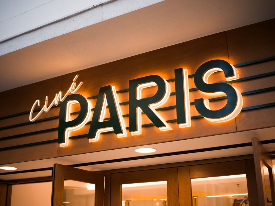 Cine Paris