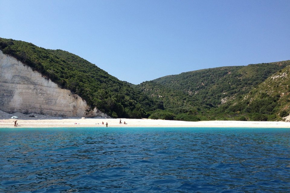 Παραλία Φτέρη