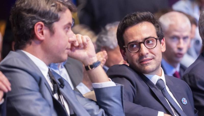 Γκαμπριέλ Ατάλ, Στεφάν Σεζουρνέ