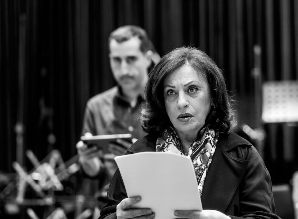 Χάρις Αλεξίου στο στούντιο 