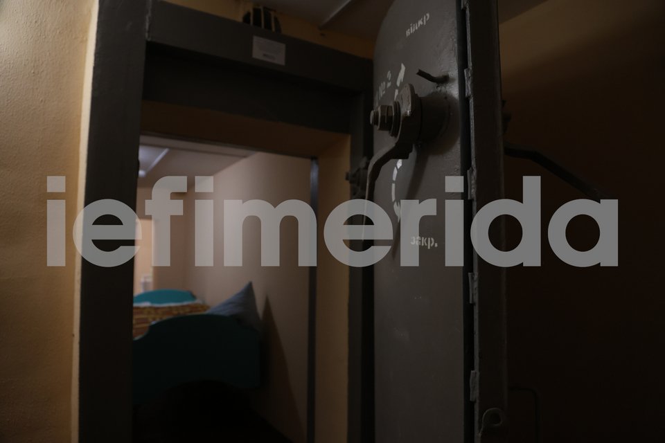 Οταν ακούγονται τα drone να πετούν από πάνω πρέπει όλοιθ να τρέξουν στα καταφύγια