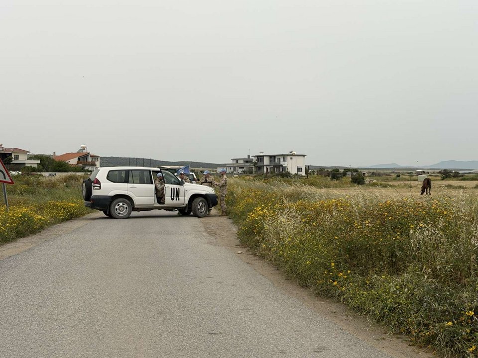 Ένταση σήμερα στη νεκρή ζώνη της Κύπρου, μεταξύ των δυνάμεων κατοχής και της ΟΥΝΦΙΚΥΠ - @sigmalive