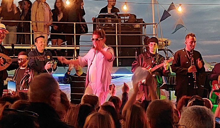 Φωτογραφία: parianostypos