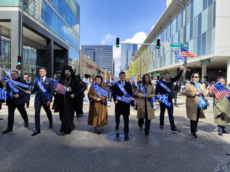 Η Λίνα Μενδώνη με τον Μητροπολίτη κ.κ Ναθαναήλ, τον Κ. Βλάση, τον Ε. Κουμπαράκη και τον Γ. Ρεβελιώτη