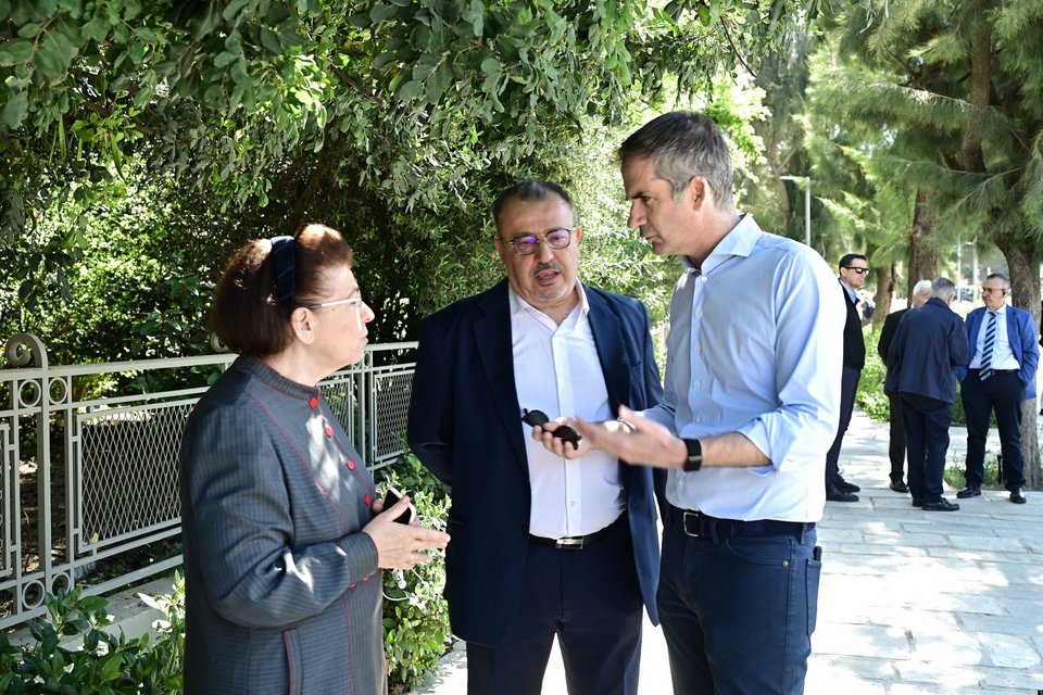 Επίσκεψη Μητσοτάκη στην Βασιλίσσης Ολγας