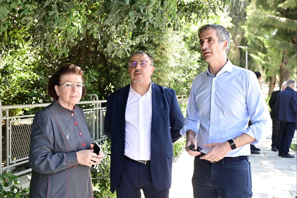 Επίσκεψη Μητσοτάκη στην Βασιλίσσης Ολγας