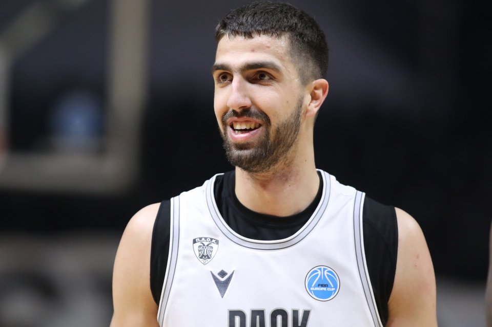 Ο Νίκος Χουγκάζ