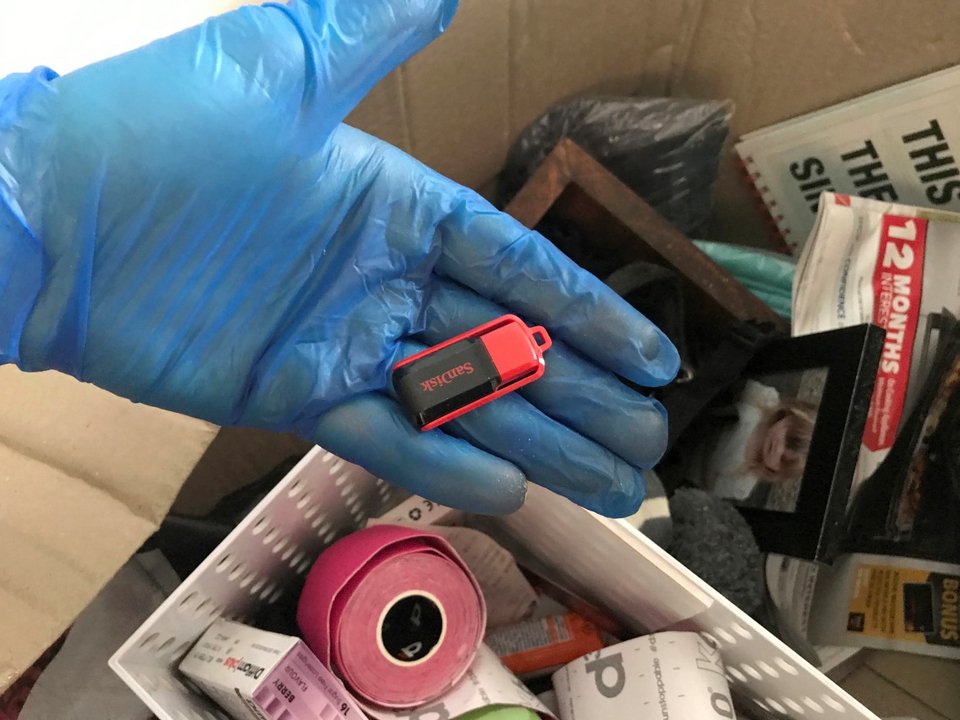 Υλικό κατασχεθέν, παιδικής πορνογραφίας / Φωτογραφία: AP / Αρχείο