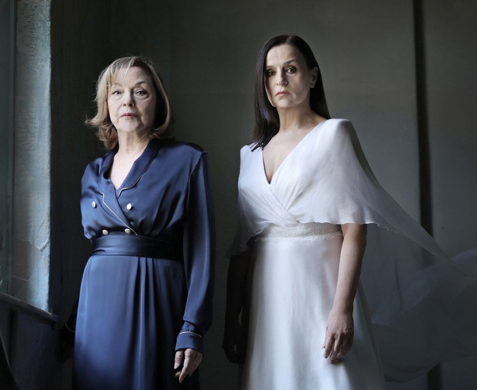  Καρυοφυλλιά Καραμπέτη, Ρένη Πιττακή