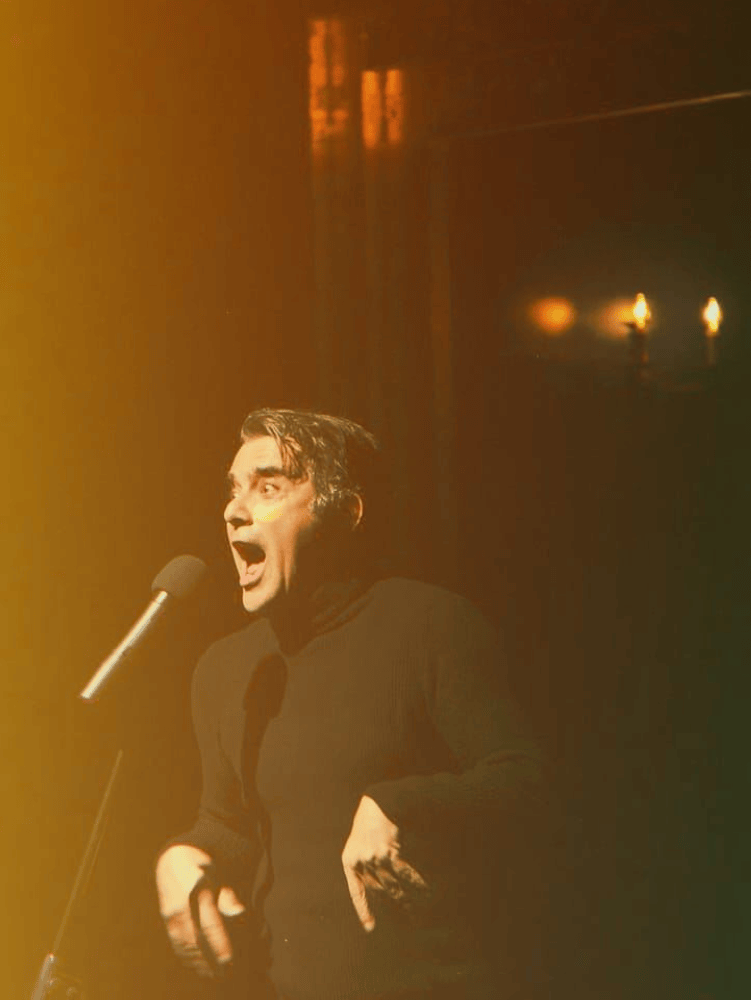 To πολυταξιδεμένο «Κόκκαλο» με τη θρυλική ερμηνεία του Γεράσιμου Γεννατά