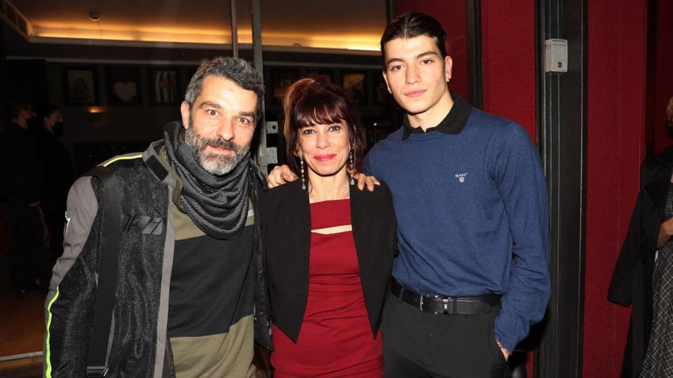 Ο μεγαλύτερος Δημήτρης Λαγούτης είναι κι αυτός ηθοποιός