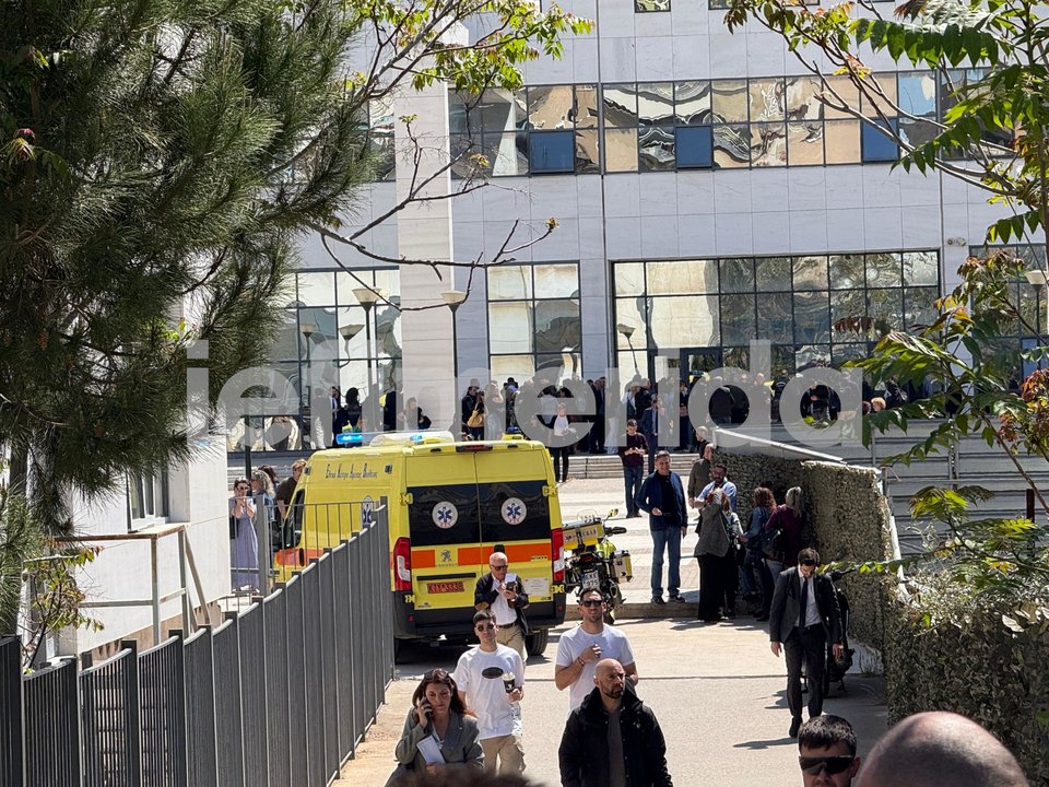 Πυροβολισμοί στη Λουκάρεως