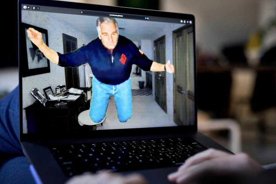 Η κυκλοφορία ενός διαδικτυακού παιχνιδιού με τίτλο Five Nights at Epstein’s έχει προκαλέσει έντονες αντιδράσεις, καθώς μετατρέπει σε διαδραστική εμπειρία τα εγκλήματα του καταδικασμένου σεξουαλικού παραβάτη και παιδοβιαστή Τζέφρι Έπσταϊν / YOUTUBE