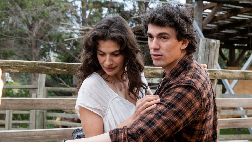 Σύγκρουση νέα σειρά Μέγκα