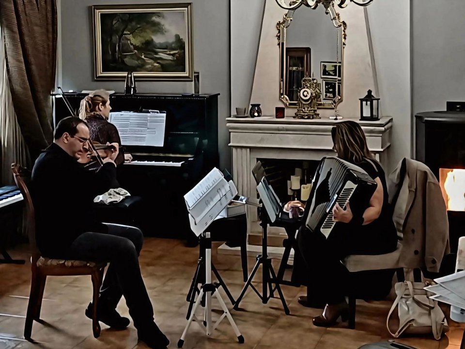 Το Maiandros Ensemble παρουσιάζει τη Μεγάλη Δευτέρα στο Μέγαρο Μουσικής Αθηνών, τη συναυλία «Mater Dolorosa - Η Μητέρα των Αναστεναγμών»