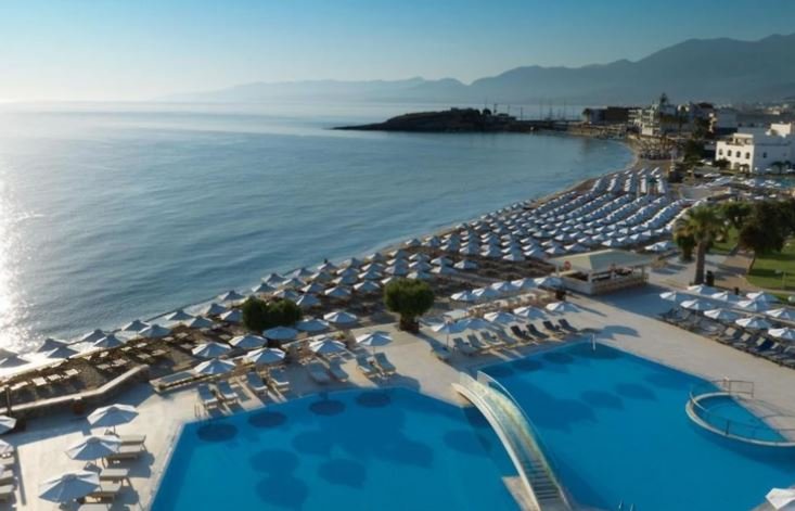 Ένα resort σαν μικρό χωριό κοντά στη Χερσόνησο / instagram