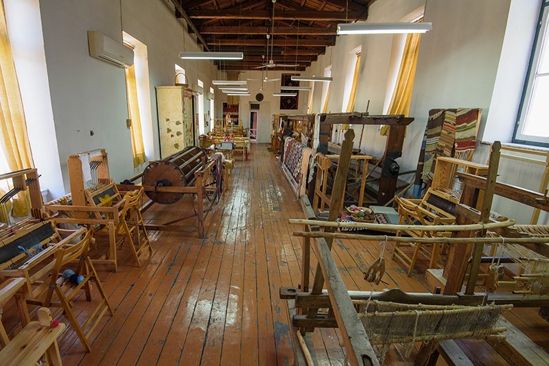 Κτιριακό συγκρότημα που χτίστηκε από το 1878 ως το 1901 σε σχέδια του αρχιτέκτονα Νικολάου Λύσσιπου