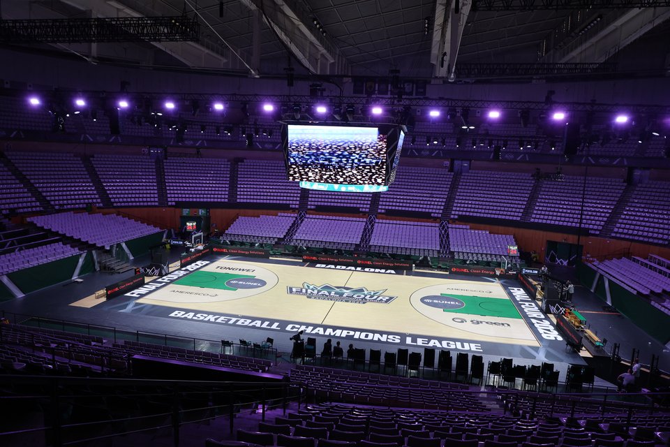 Το «Palau Municipal d'Esports de Badalona» / INTIME  ΚΑΜΣΗΣ ΔΗΜΟΣΘΕΝΗΣ    