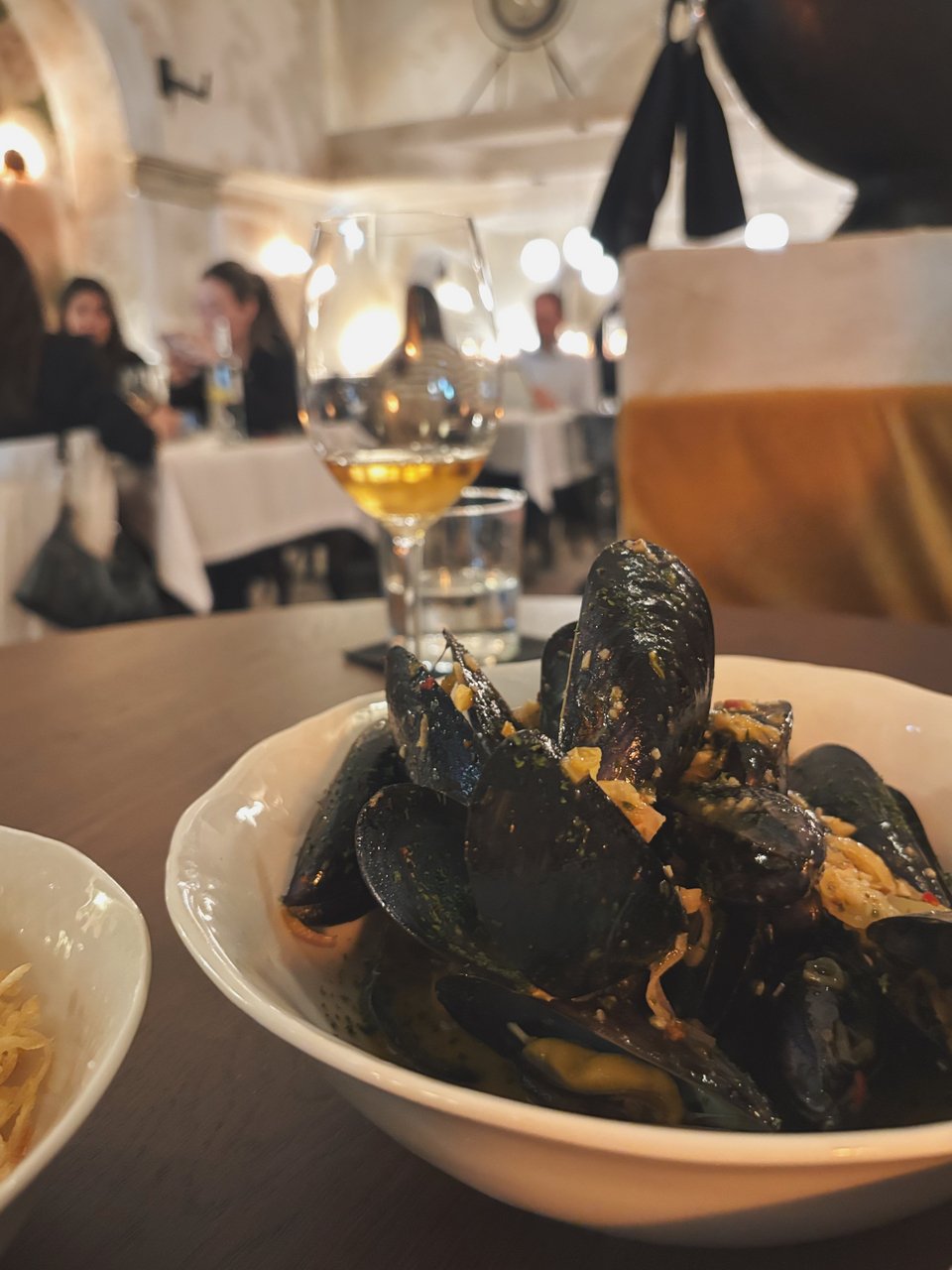 Τα υπέροχα μύδια με σάλτσα από φινόκιο, nduja και εσαλότ / Φωτογραφία: Μάνος Λειβαδάρος/iefimerida